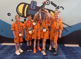Nederlands team wint prijs op wereldfinale FIRST® LEGO® League in Amerika Nederlands team wint prijs op wereldfinale FIRST® LEGO® League in Amerika
